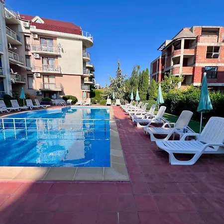 Starfish Romantic Free Parking Pool View Near דירה *